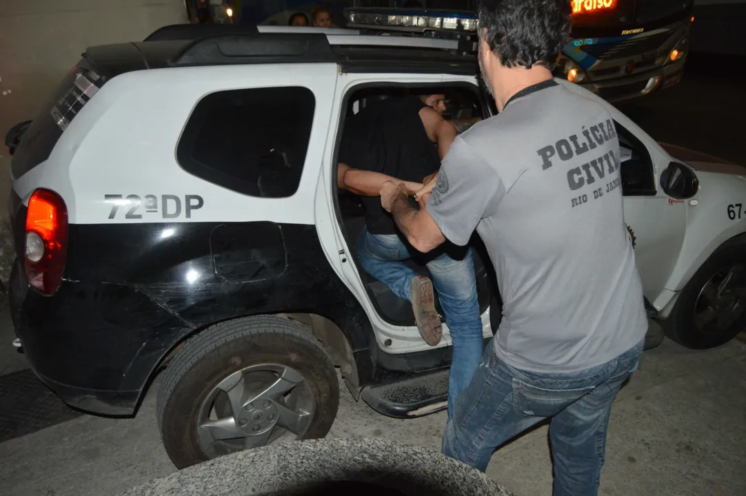 Christiano foi preso por policiais civis no Leblon, no Rio, e encaminhado para o sistema prisional