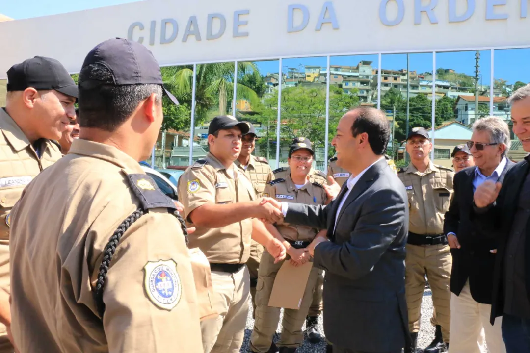 Anúncio foi feito pelo prefeito Rodrigo Neves durante formatura de guardas municipais ontem