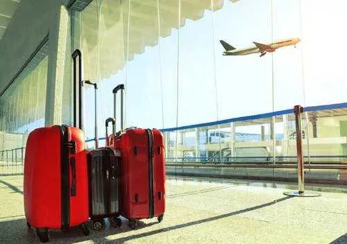 Novas regras de limite de bagagens de mão oferecido aos passageiros está em vigor desde março