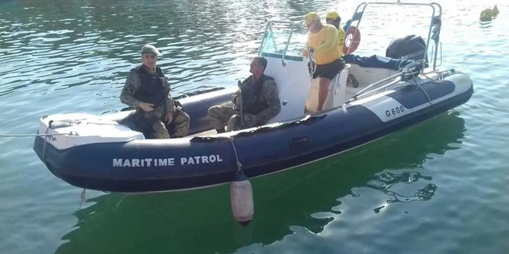 Redes foram recolhidas por agentes da Guarda Marítima Ambiental e da Unidade de Polícia Ambiental.