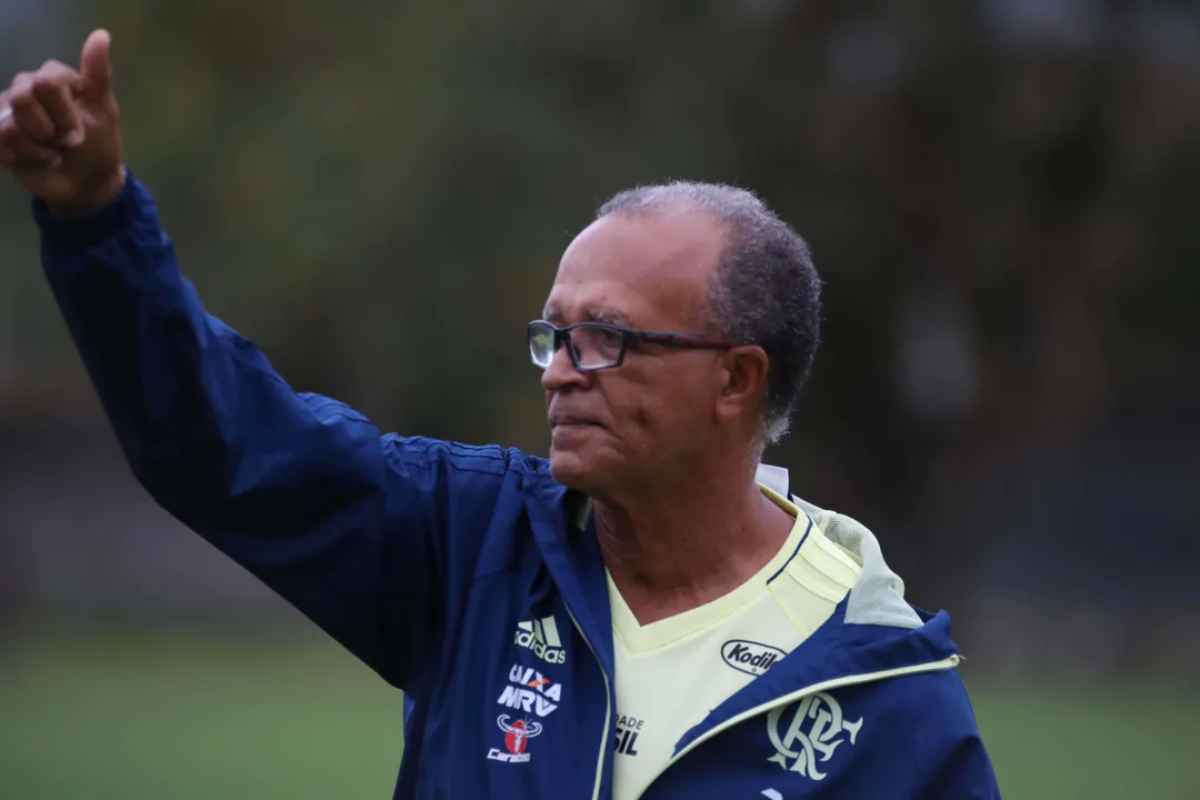 O auxiliar Jaime de Almeida já dirigiu interinamente o time do Flamengo em outras oportunidades
