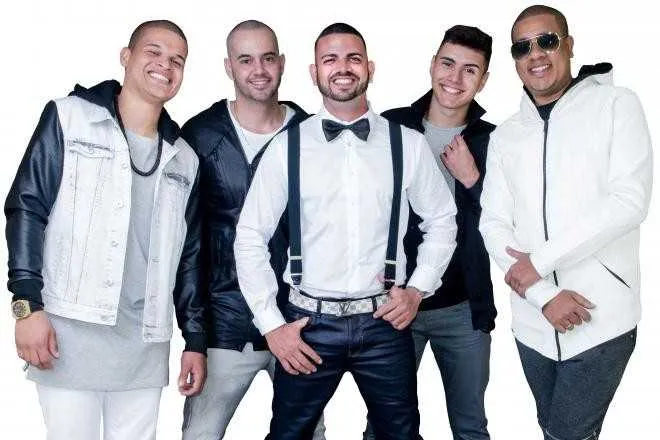 Grupo Sambaí, Cabeção e DJ Marquinho fazem a 'festa' no local