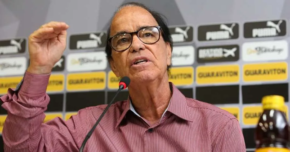 Diretor Antônio Lopes elogiou a obediência do grupo alvinegro