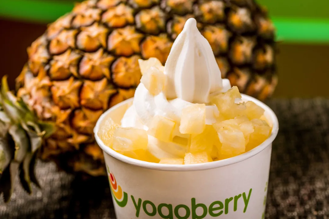 O abacaxi
acompanha o ‘Frozen yogurt’, da Yogoberry