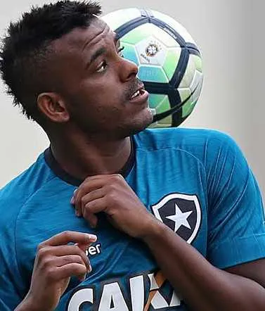  Marcos Vinícius joga na Bahia
