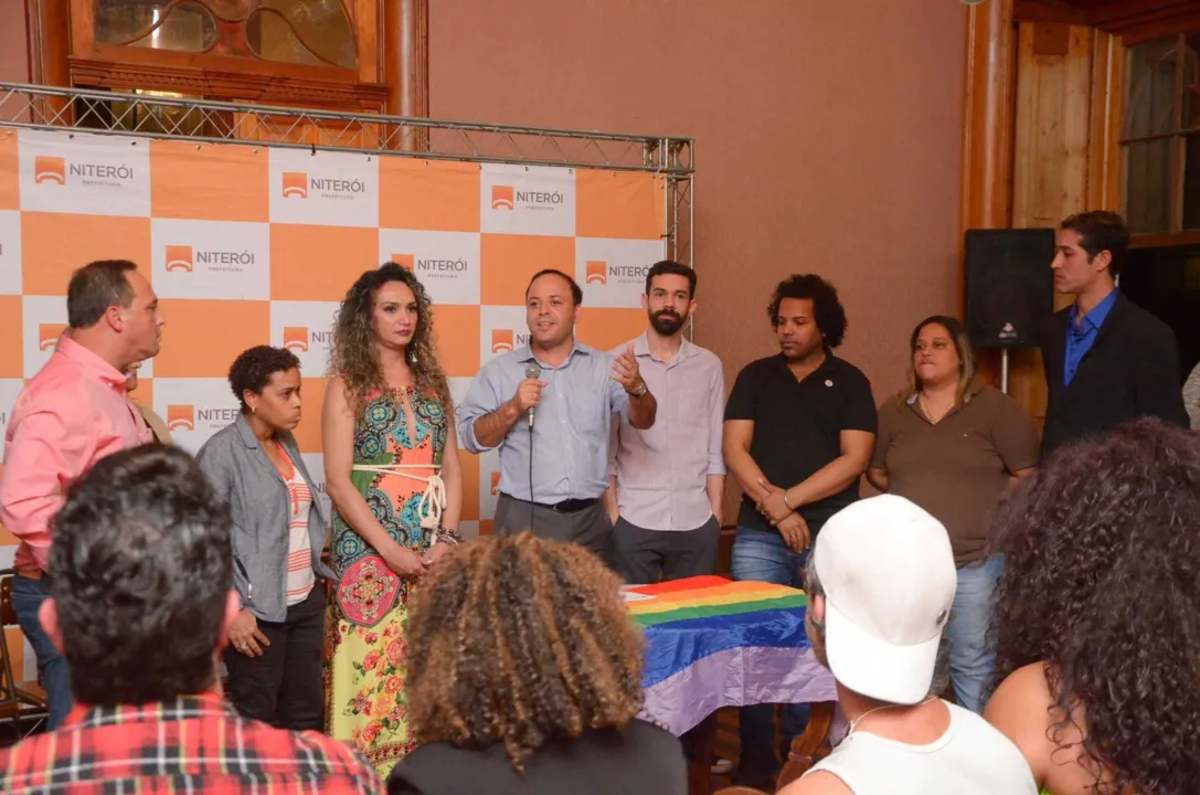 Rodrigo Neves participou da cerimônia de posse dos conselheiros no Restaurante Solar do Jambeiro