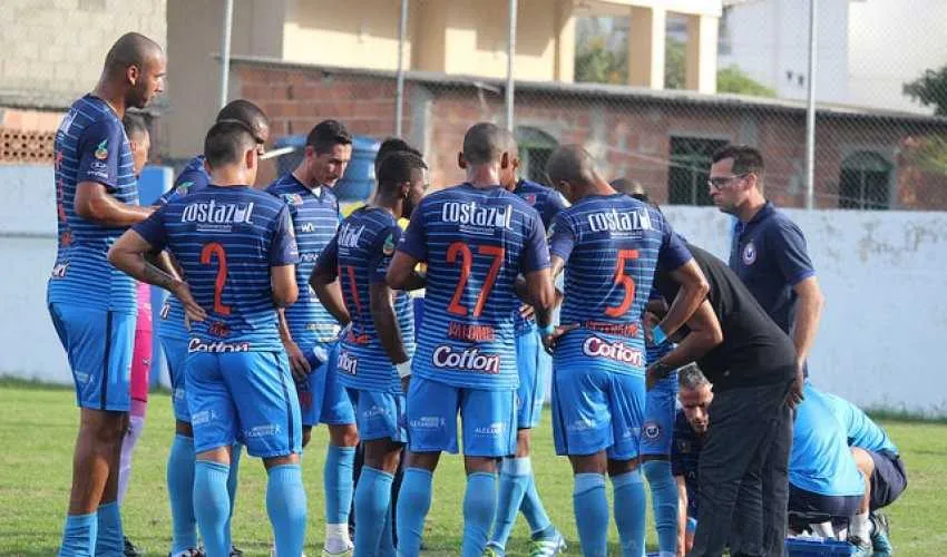 A equipe do Itaboraí segue firme na luta pelo acesso à Série A do Campeonato Carioca
