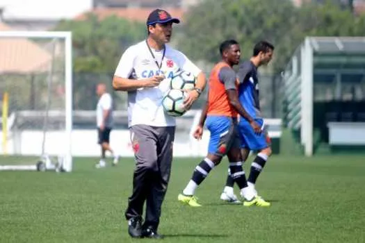 Zé Ricardo acredita que equilíbrio é a chave para sucesso do time
