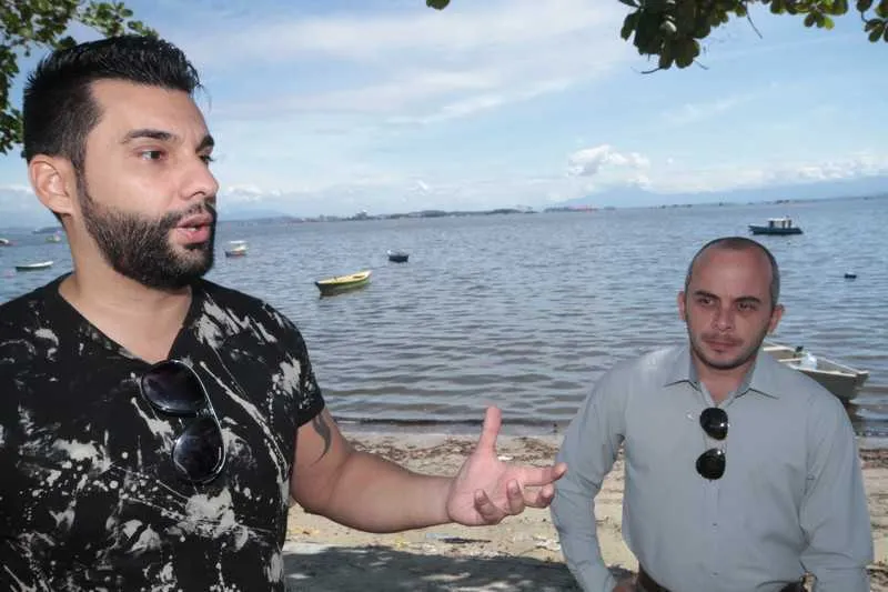 Carnavalesco Leandro Valente e o presidente Hugo Junior
