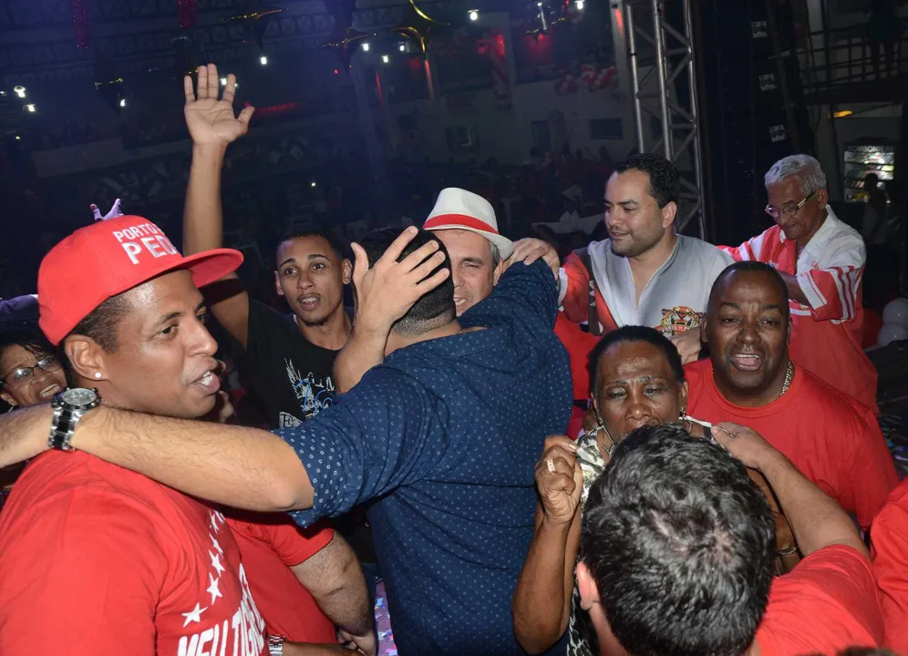 Compositor Bira comemorou com os demais compositores, o bicampeonato da parceria