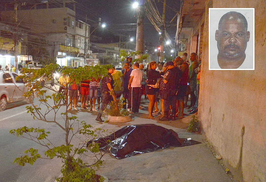 Segundo testemunhas, ocupantes de um Fiat branco estavam rodando pelo bairro e surpreenderam Sidinei em um movimentado ponto da Rua doutor Pio Borges