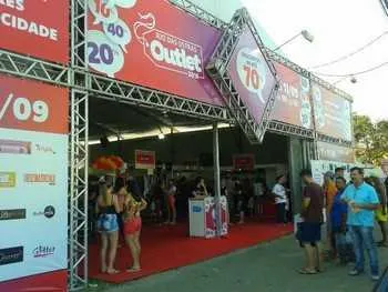 Imagem ilustrativa da imagem Megaliquidação movimenta economia durante o feriado na Região dos Lagos