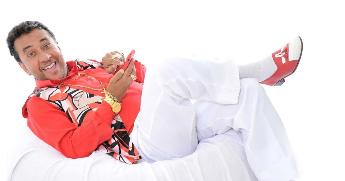 O humorista Maurício Manfrini vai se apresentar no Ita Music