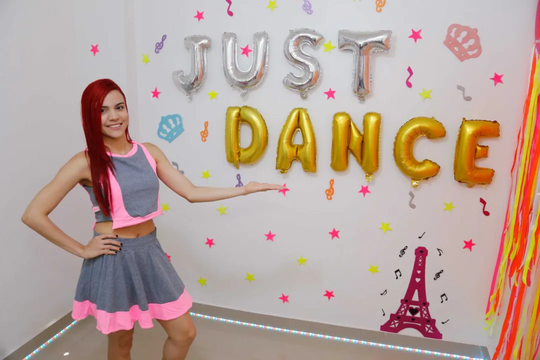 Pâmella Ribeiro, de 21 anos, é vice-campeã mundial e bicampeã brasileira de Just Dance