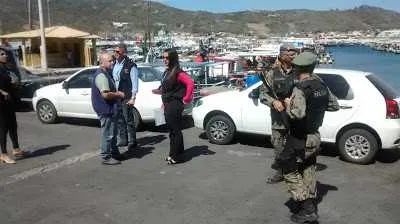 Imagem ilustrativa da imagem Procon e Polícia Ambiental realizam operação na Praia dos Anjos