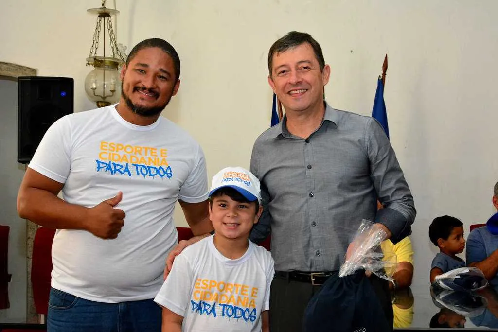 Prefeito Sadinoel elogiou a iniciativa do governo federal e da UFF no lançamento do projeto