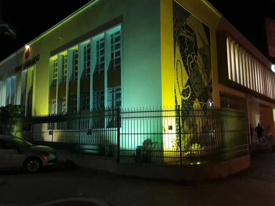 Camara ganha iluminação
