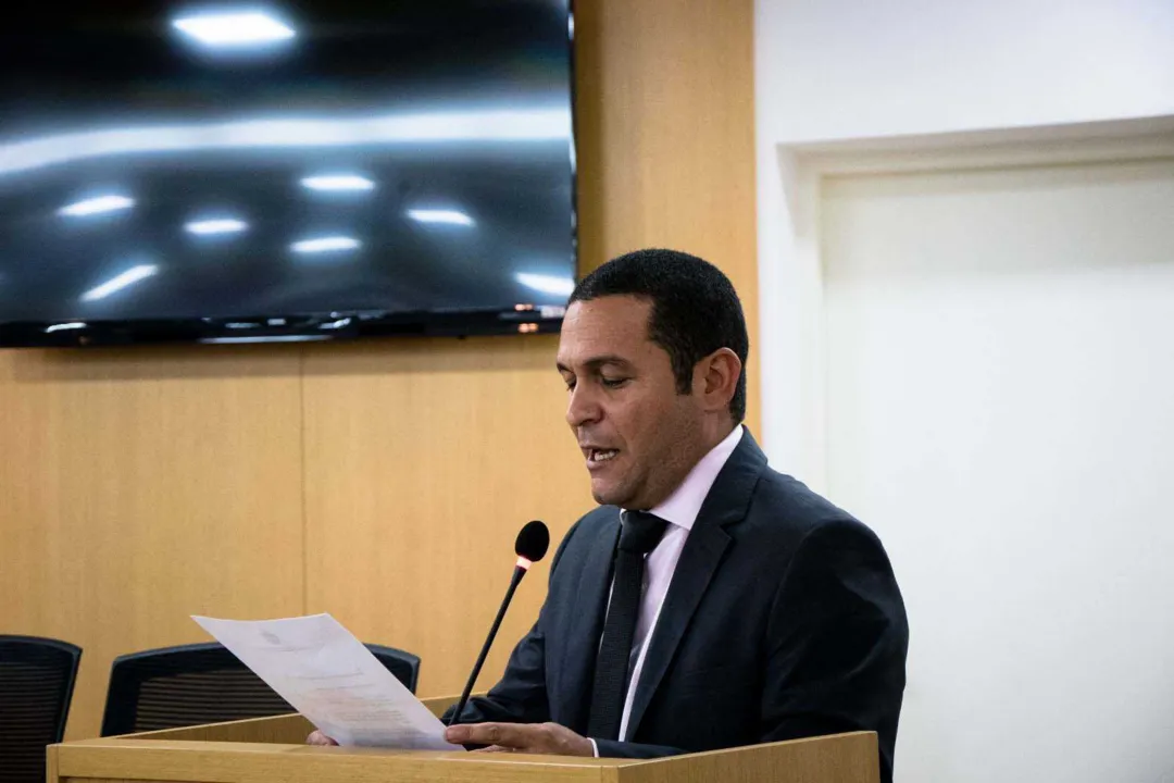 Segundo Sandro, a população está cada vez mais insegura e situação é pior em ruas sem saída