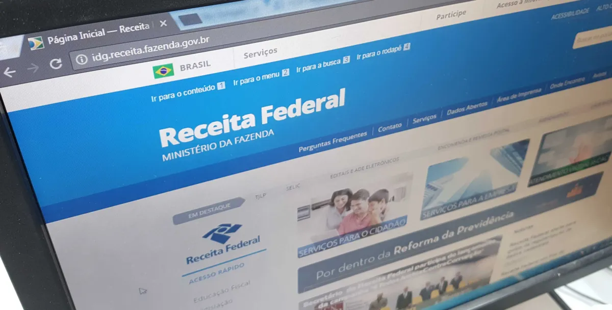 Contribuinte recebe carta falsa em casa sugerindo atualização de dados bancários