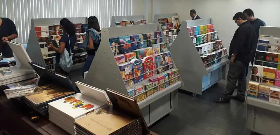 Projeto Mais Leitura vende livros novos a partir de R$ 2
