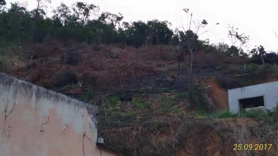 Unidade de Policiamento Ambiental da Serra da Tiririca recebeu denúncia sobre o desmatamento.