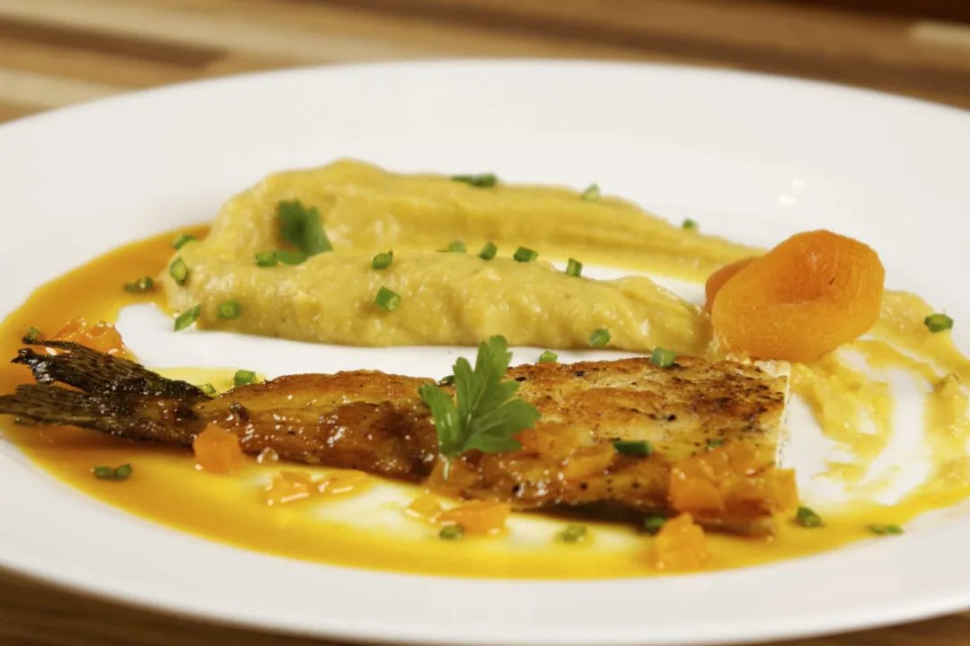  Delicia de ‘ver’ e comer: “Purê de Banana da terra (abaixo), doTenore Gourmet
