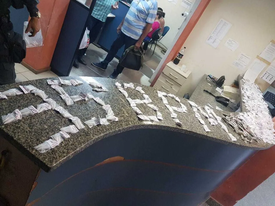 Em Itaboraí, as drogas estavam enterradas em um terreno