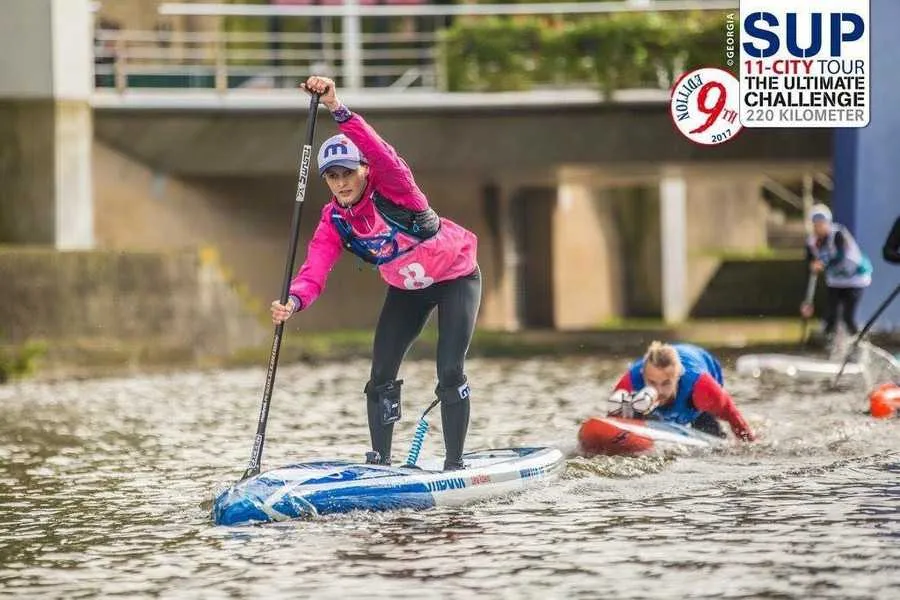 Lena Guimarães é a atual campeã brasileira de SUP Race
