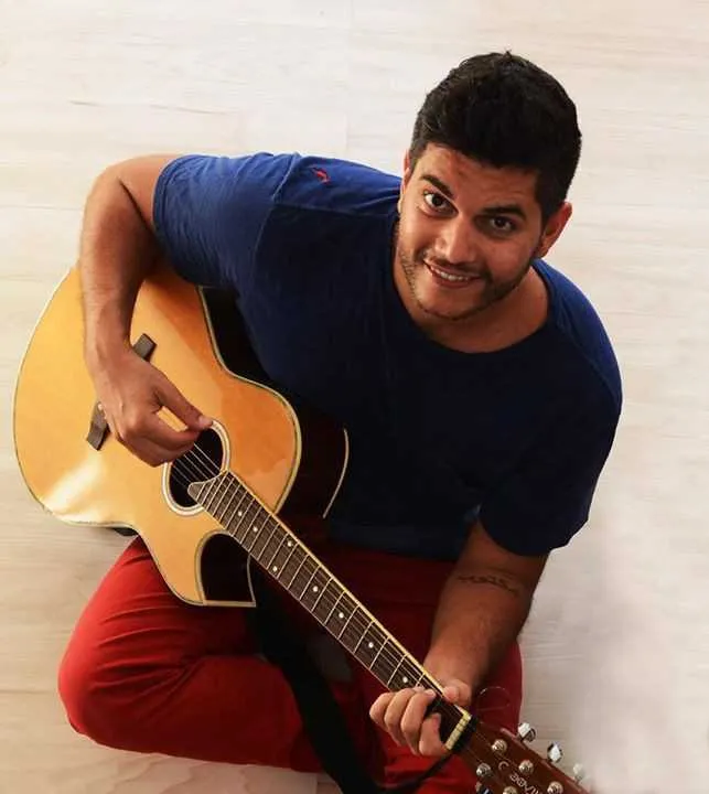 Toca do Gambá recebe show do Pedro Victteri e da banda Na Fita