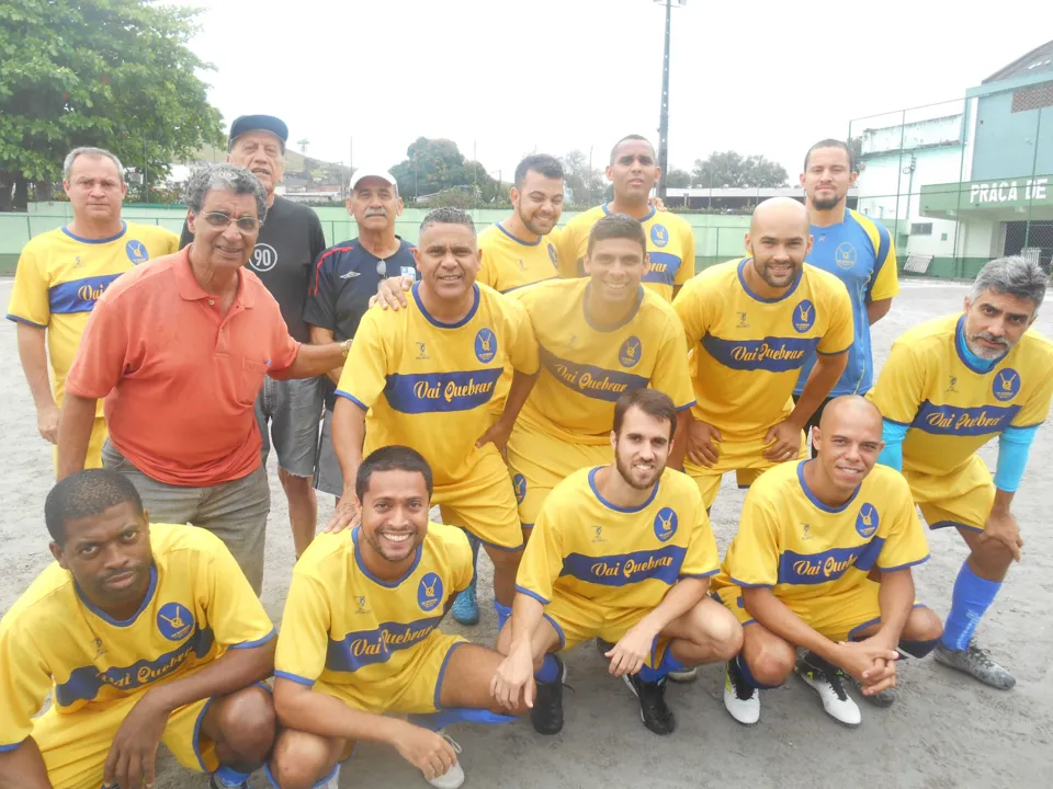 O grupo é um dos mais antigos da região e tem trinta membros