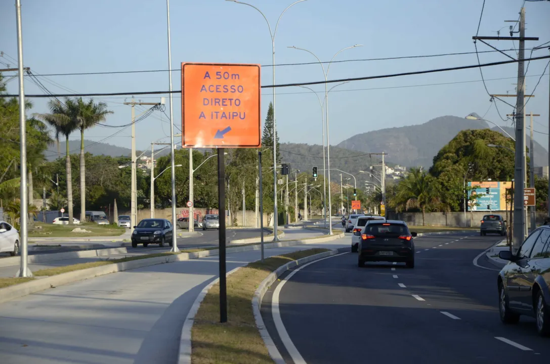 Saída do túnel Charitas-Cafubá, sentido Itaipu