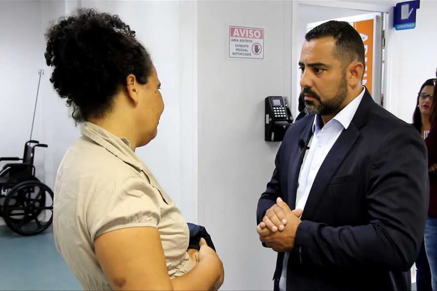 Secretário de Saúde fez visitas à unidade e disse que o próximo passo é implantar a sala de Raios-x