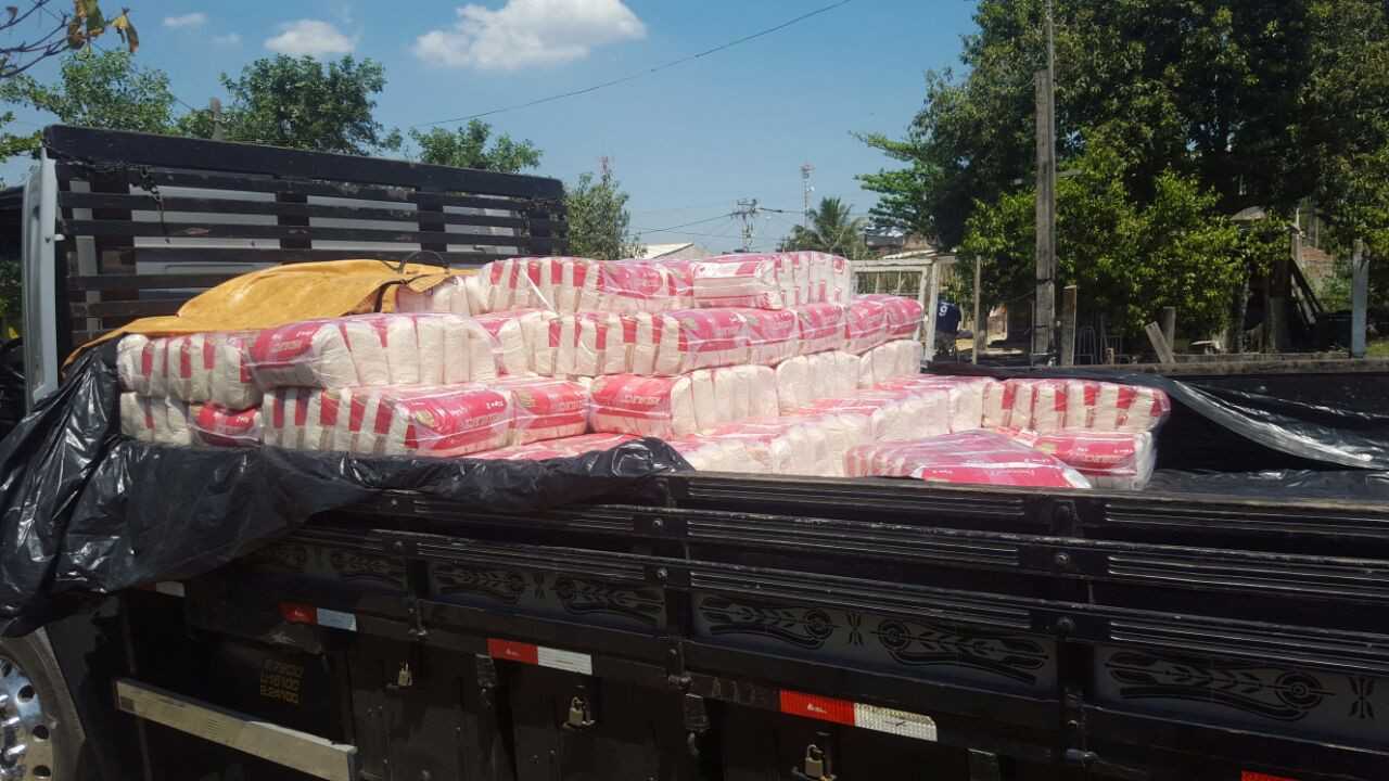 PM recupera carreta roubada com carga de bebidas na Zona Norte, Rio de  Janeiro