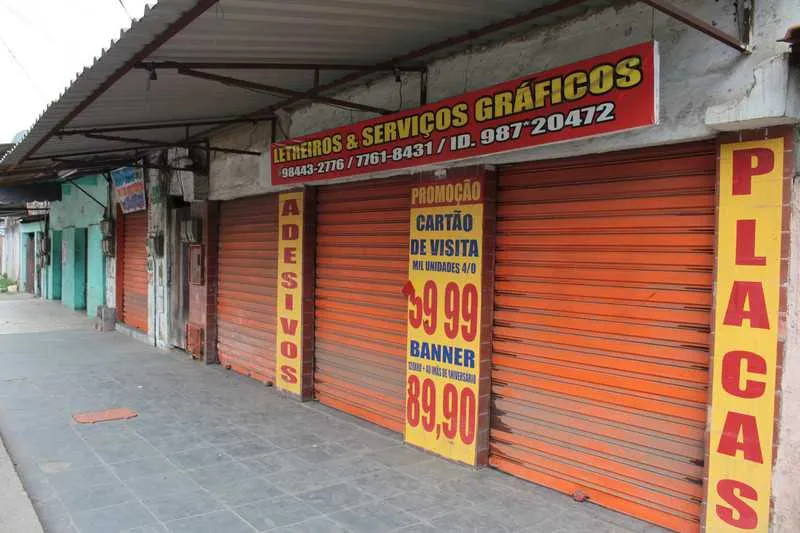 Traficantes mandaram comércio fechar as portas no bairro
