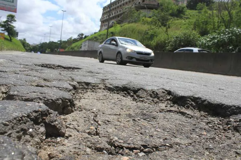  Prefeitura de Niterói fez recapeamento do asfalto no trecho entre a Andef e a rodovia RJ-106