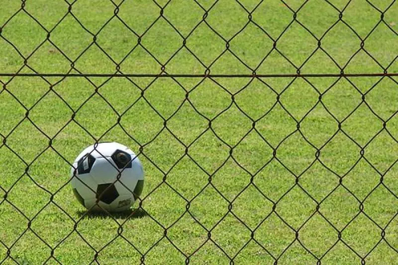 Imagem ilustrativa da imagem Federação de Futebol do Rio de Janeiro anuncia desfiliação de 16 clubes por inatividade