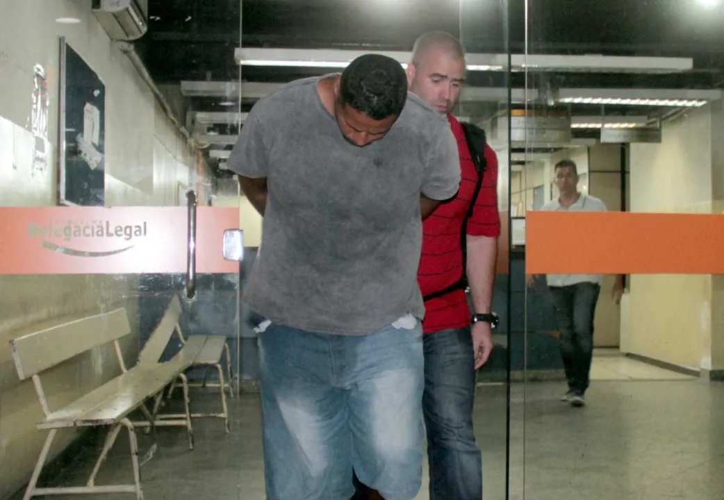 Cazuza é acusado de chefiar o tráfico na região