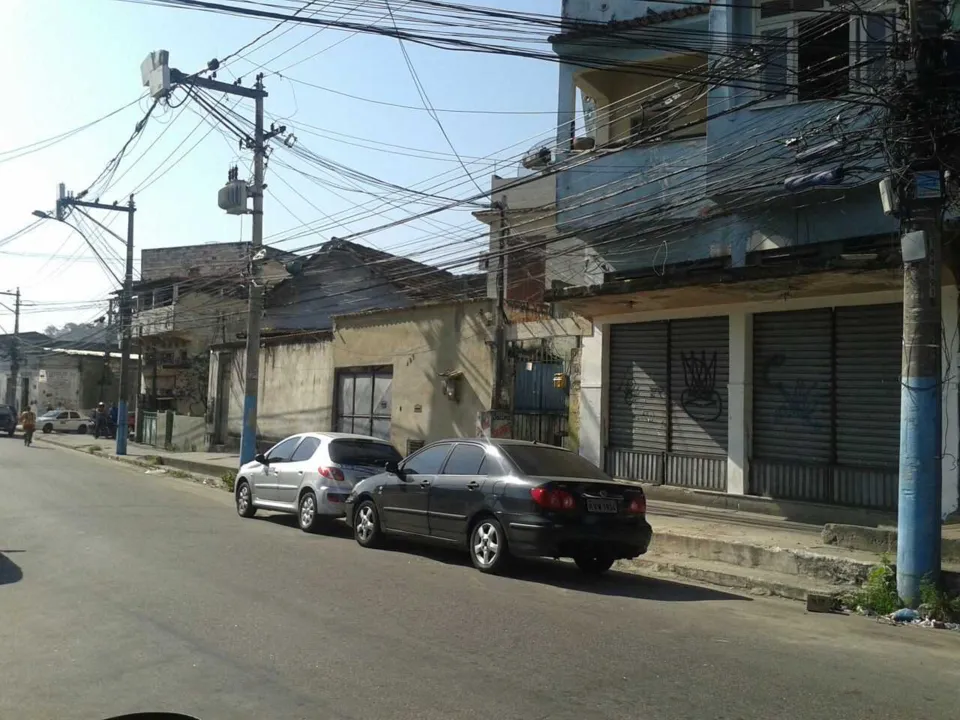 Comércio foi fechado após a tentativa de assalto