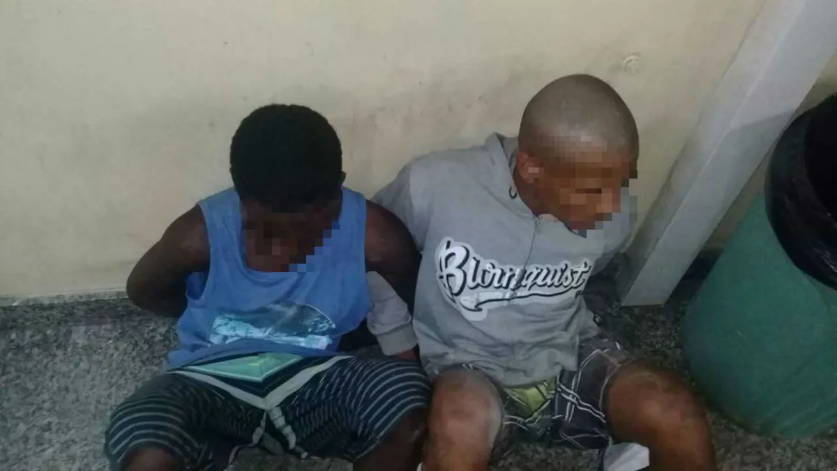 Dupla foi detida em tentativa de assalto a sargento da Polícia Militar