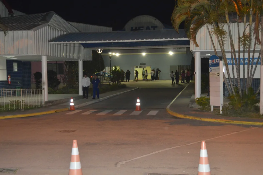  Estudante foi levado pela diretora da escola para o Hospital Alberto Torres, no Colubandê