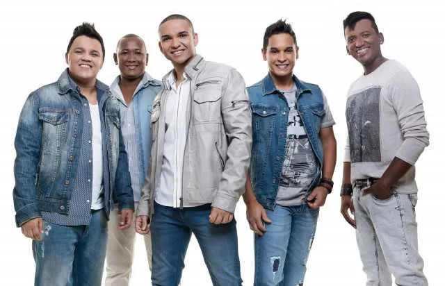 Do palco, o público pode esperar sucessos, como “Você não tem noção”, “Retrô”, “Escondidinho”, “Pretexto”, entre muitos outros. 
