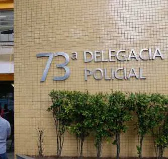 O caso foi registrado na 73ªDP (Neves).