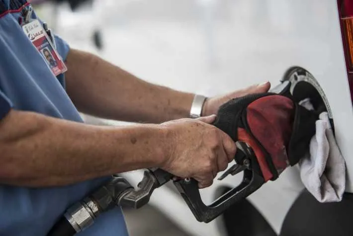 Imagem ilustrativa da imagem Alerj visitará postos de gasolina para saber se frentistas conhecem seus direitos