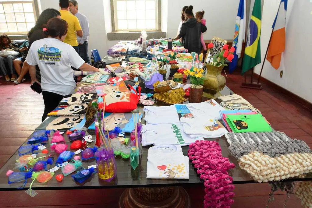 >> Produtos de cerca de 20 profissionais serão expostos neste sábado, das 8h às 18h, no espaço