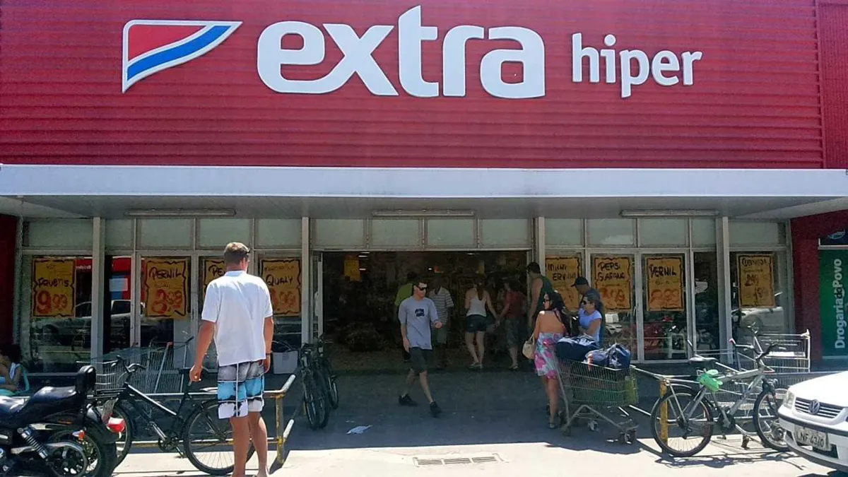 Imagem ilustrativa da imagem Bando assalta supermercado de Cabo Frio