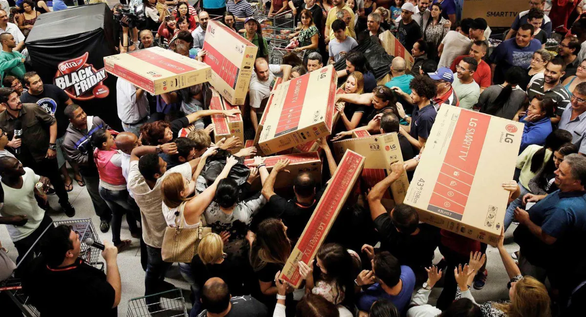 Black Friday promete produtos com descontos em lojas físicas e online em todo o Brasil 