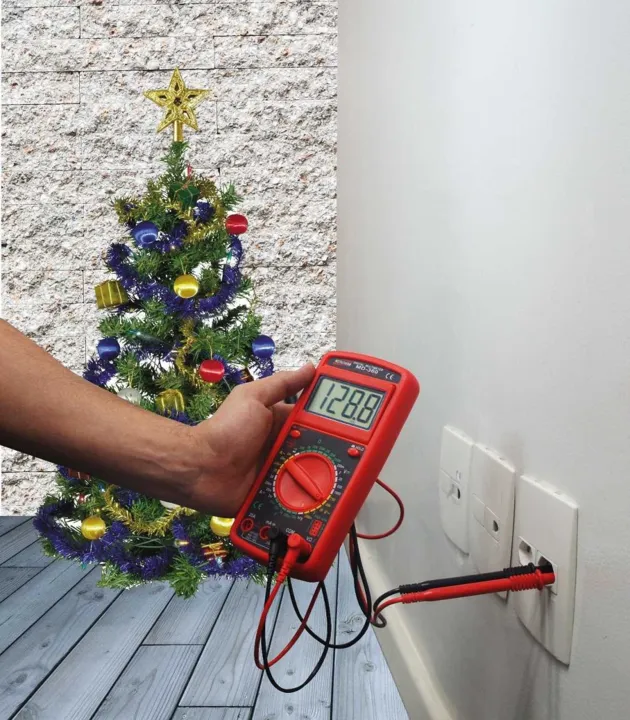 Imprevistos durante a decoração de Natal podem ir de choques até um grande acidente