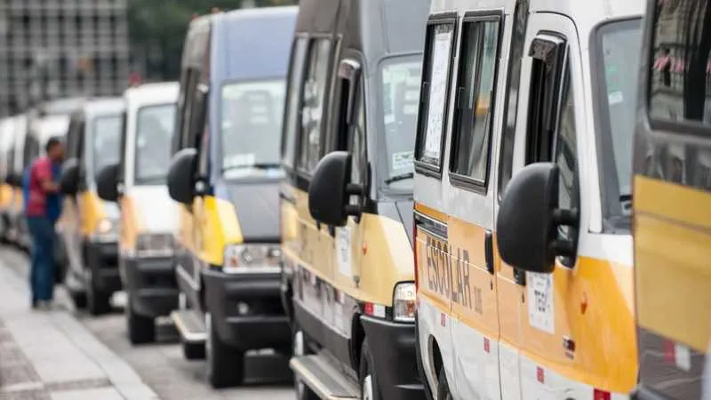 >> Condutores de transporte escolar devem fazer atualização