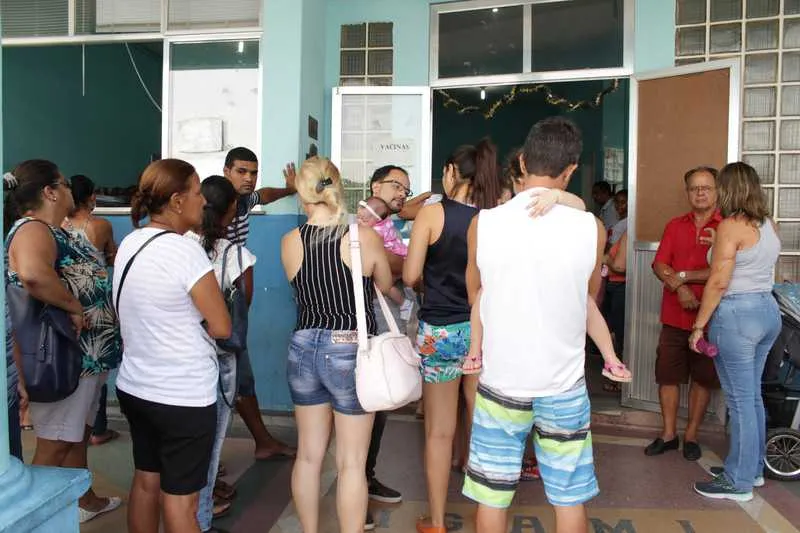 >> A procura pela vacina da febre amarela foi grande nos postos de vacinação de São Gonçalo