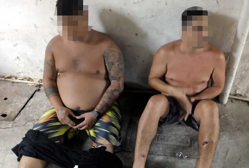 Os dois suspeitos foram presos com drogas em Santa Rosa